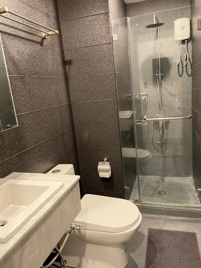 Crib 252 Subic Bay Aparthotel Екстериор снимка